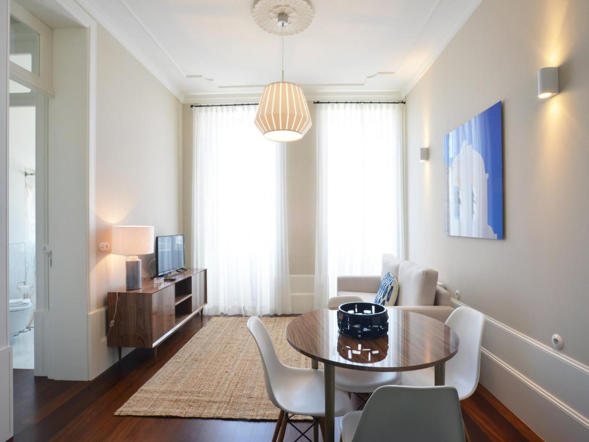 Modern 2-bedroom In Porto